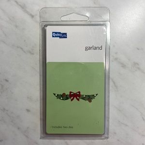 QuicKutz Garland Small Dies